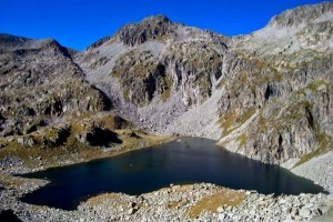 hiking the gr11 pyrenees